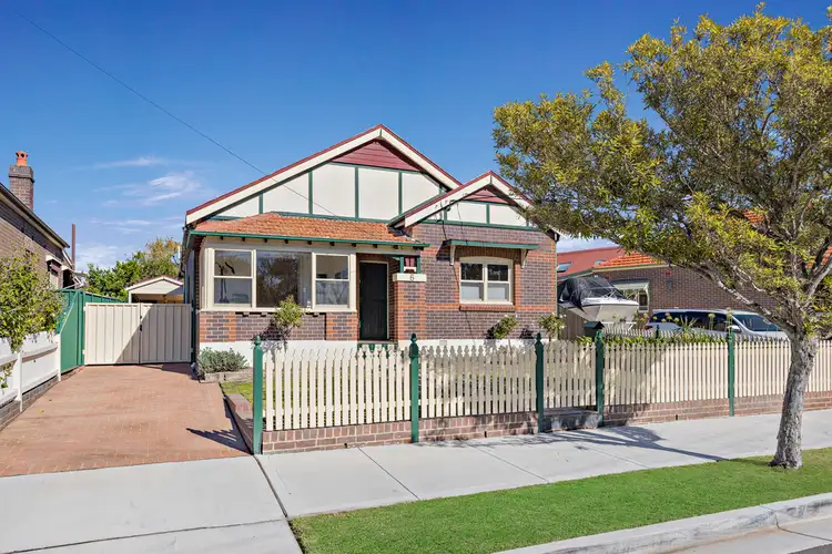 6 Birriwa Avenue, Belfield NSW 2191