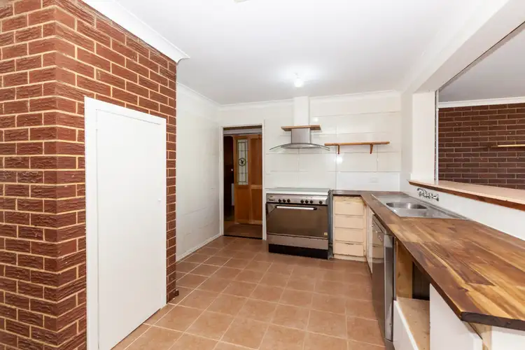 Seventh view of Homely house listing, 29 O'Sullivan Drive, Camillo WA 6111