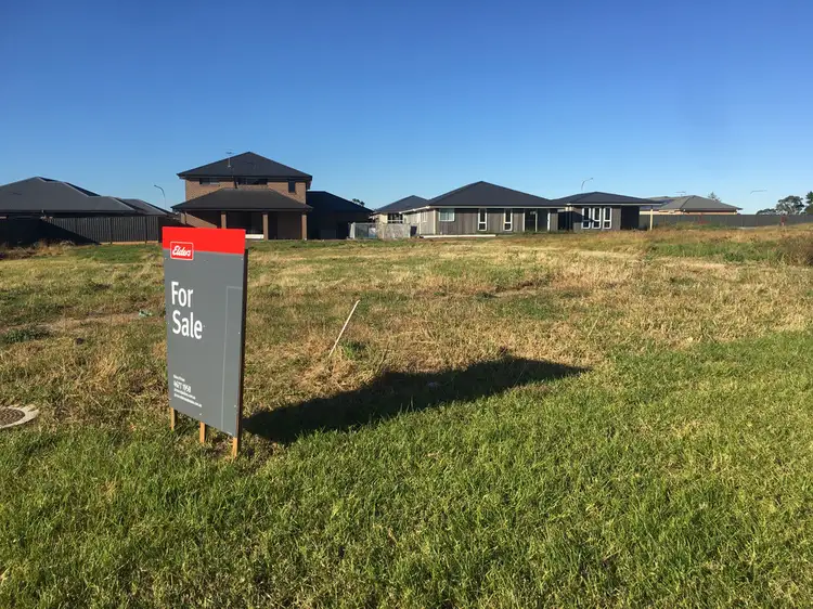 17 Alfred Place, Thirlmere NSW 2572