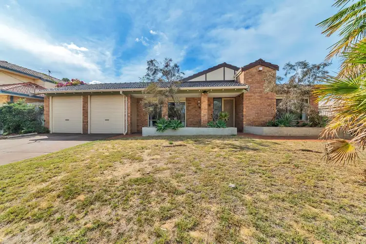 28 Yanrey Street, Golden Bay WA 6174