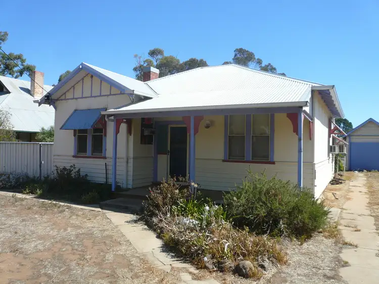 32 Henty Highway, Beulah VIC 3395