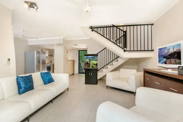 301/11-15 Charlekata Close, Freshwater QLD 4870