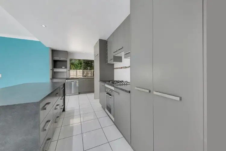 Seventh view of Homely house listing, 18 Jooloo Court, Kin Kora QLD 4680