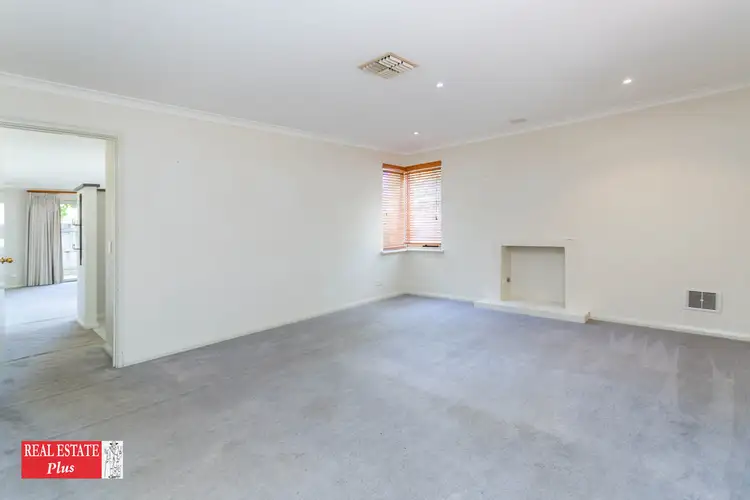Second view of Homely house listing, 44 Lakefront Circle, The Vines WA 6069