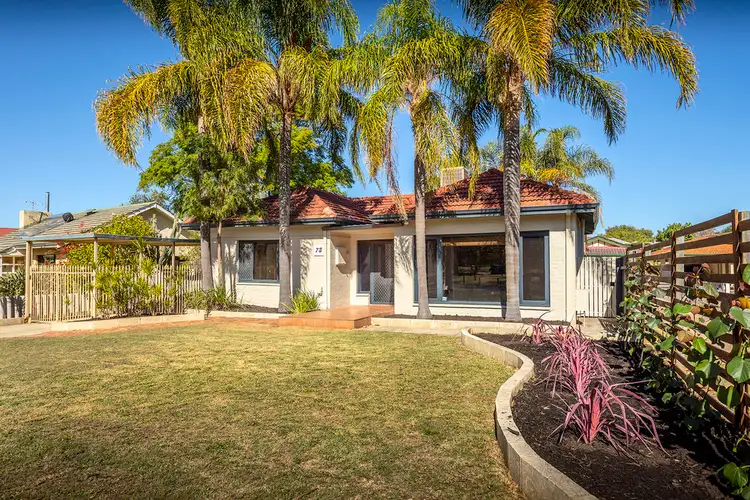 73 Henning Crescent, Manning WA 6152