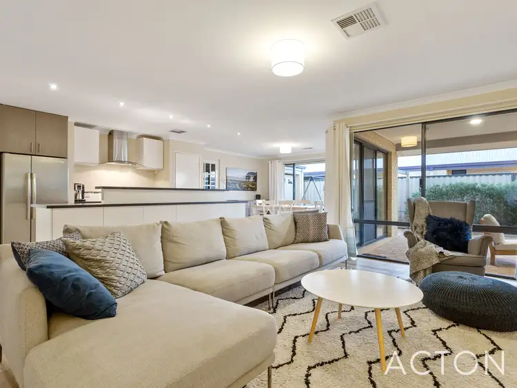 Sixth view of Homely house listing, 17 Edulis Avenue, Aubin Grove WA 6164