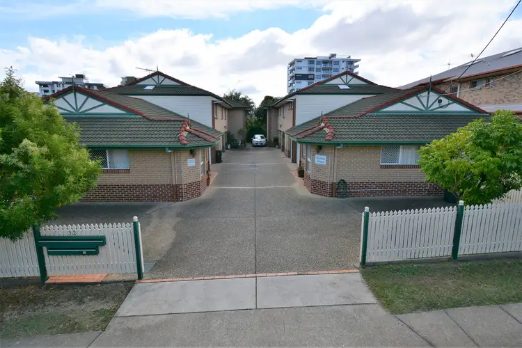 5/32 Hall Street, Chermside QLD 4032