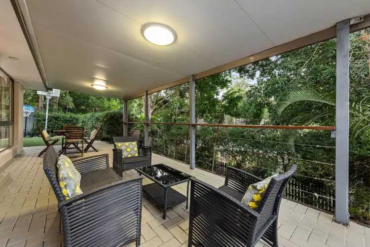 8 Tarawill Crescent, Ferny Hills QLD 4055