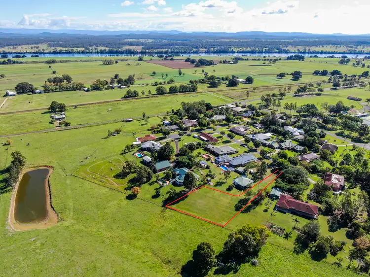 8a Cronin Avenue, Junction Hill NSW 2460
