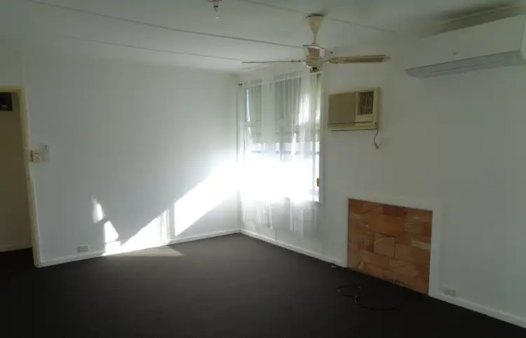 Fourth view of Homely house listing, 3 Flinders Court, Tumut NSW 2720
