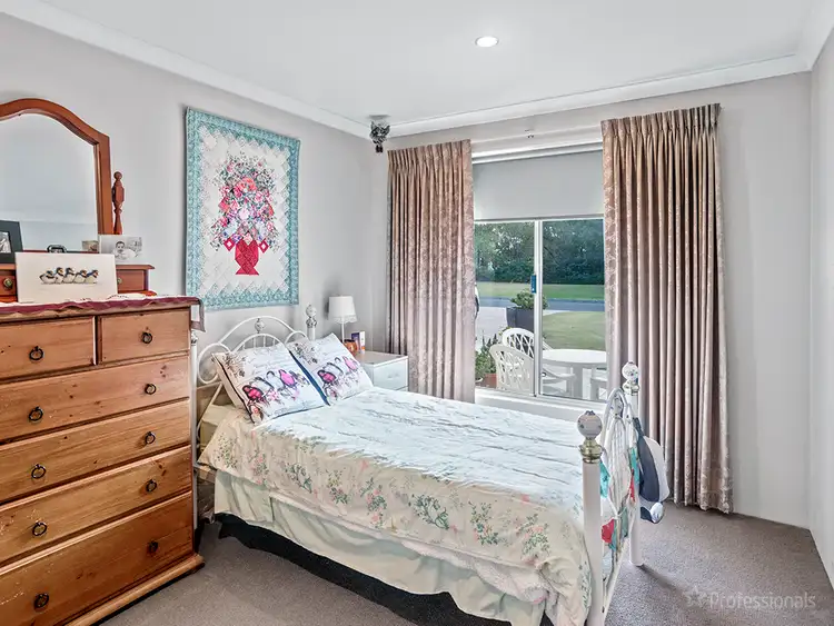 Third view of Homely house listing, 10 Marsupial Bend, Broadwater WA 6280