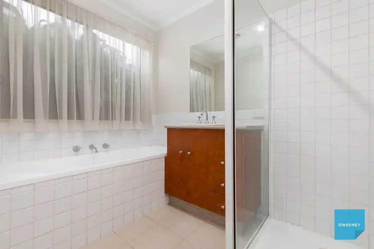 Sixth view of Homely unit listing, 2/4 Lake Boga Avenue, Deer Park VIC 3023