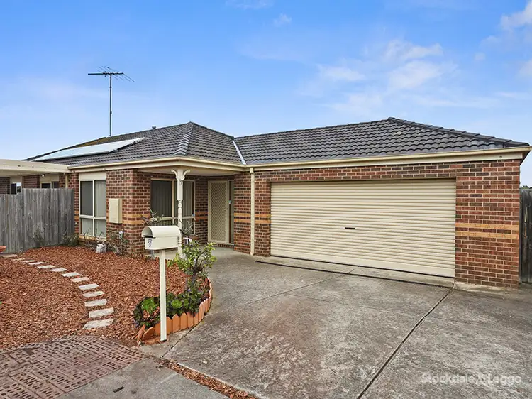 7 Jackson Court
