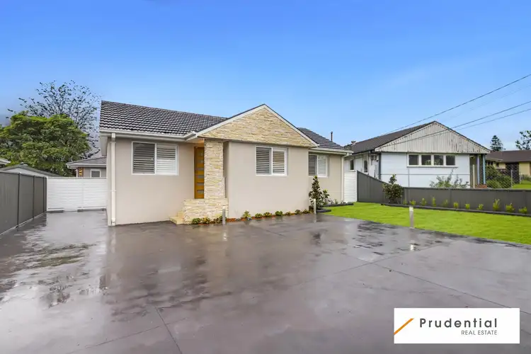 16 Hilda Avenue, Casula NSW 2170