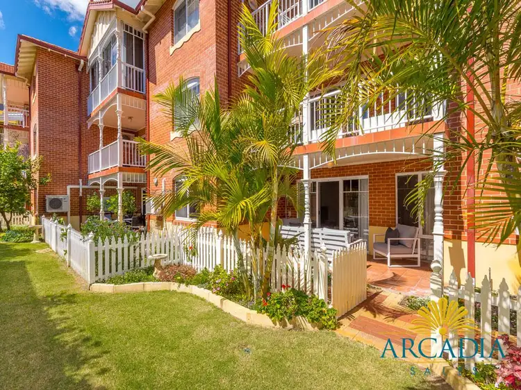 40 / 141 Claremont Crescent