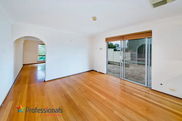 Sixth view of Homely villa listing, 1/72 Tyler Street, Joondanna WA 6060