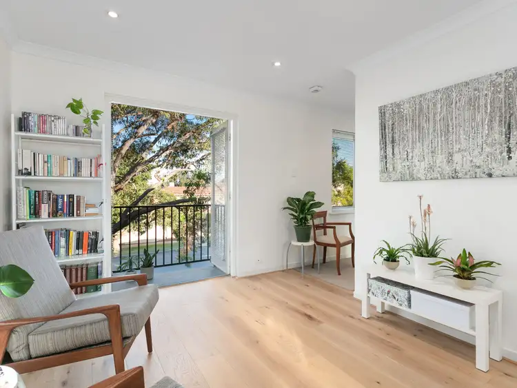 25/17 The Avenue, Crawley WA 6009