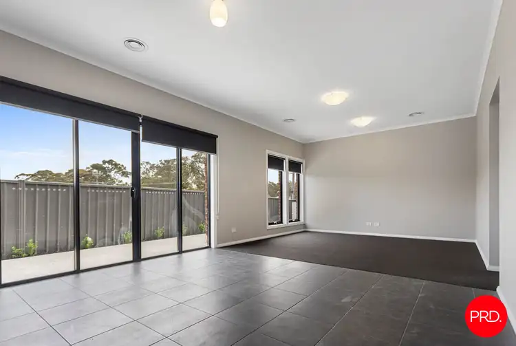 Third view of Homely house listing, 6/2 Eldridge Court, Kangaroo Flat VIC 3555