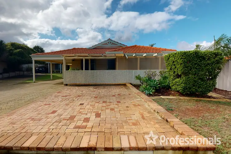 16A Miranda Mews, Marangaroo WA 6064