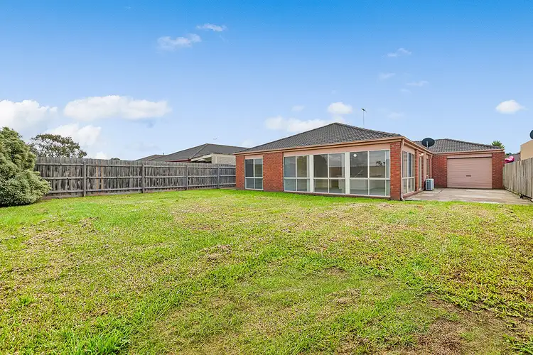 Fifth view of Homely house listing, 27 Shaftsbury Avenue, Berwick VIC 3806