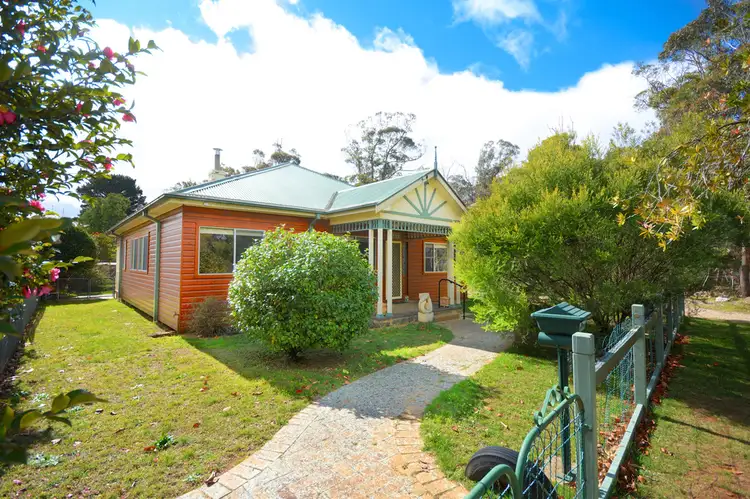 32 Brentwood Avenue, Blackheath NSW 2785