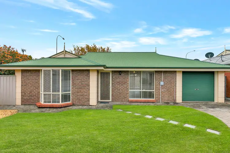 2 2 Barbados Drive, Seaford Rise SA 5169