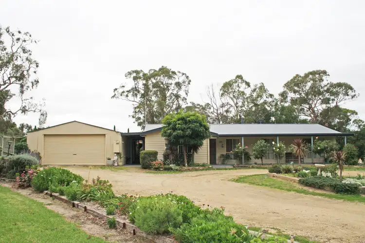 33 Wilkins Road, Naracoorte SA 5271