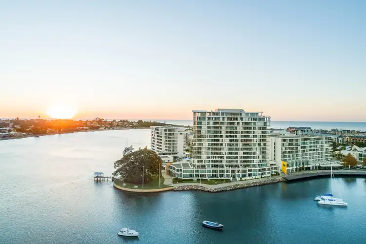 902/3 Marco Polo Drive, Mandurah WA 6210