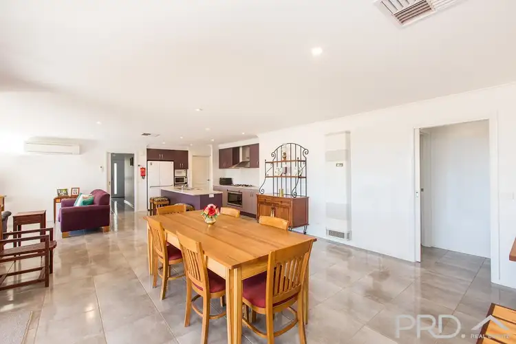 Sixth view of Homely house listing, 559 Walnut Avenue, Mildura VIC 3500