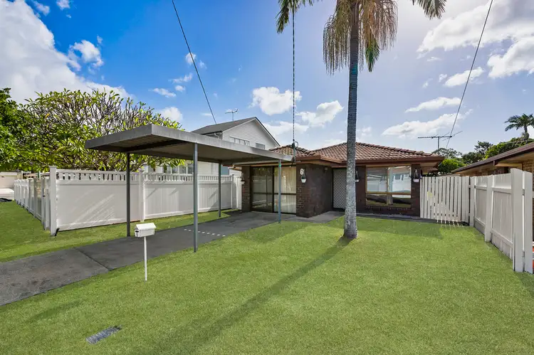 6 Central Avenue, Deagon QLD 4017