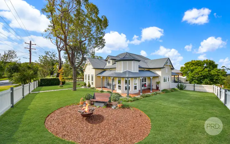 156 Burns Road, Springwood NSW 2777