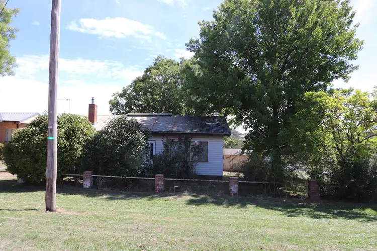 19 King Street, Tumbarumba NSW 2653