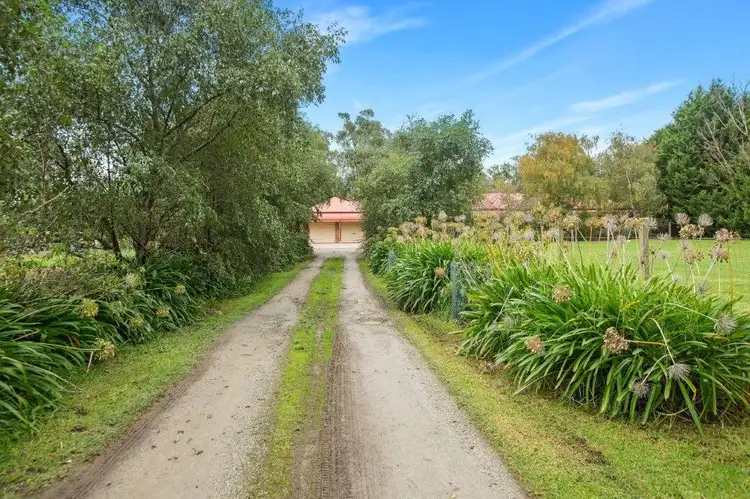 Second view of Homely house listing, 1 Chiltern Rise, Langwarrin VIC 3910