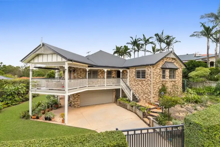 55 Drysdale Crescent, Brookfield QLD 4069