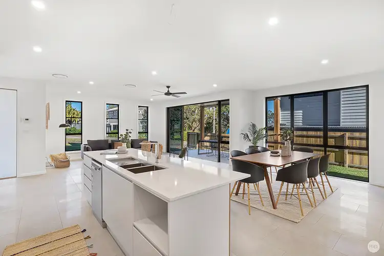 Third view of Homely house listing, 2/18 Cromarty Road, Soldiers Point NSW 2317