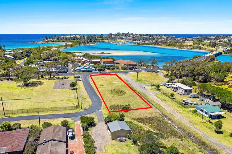 4 Wallaga Lake Road, Bermagui NSW 2546