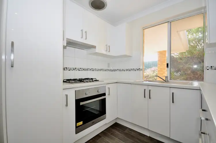Seventh view of Homely house listing, 19 Simmons Loop, Parmelia WA 6167