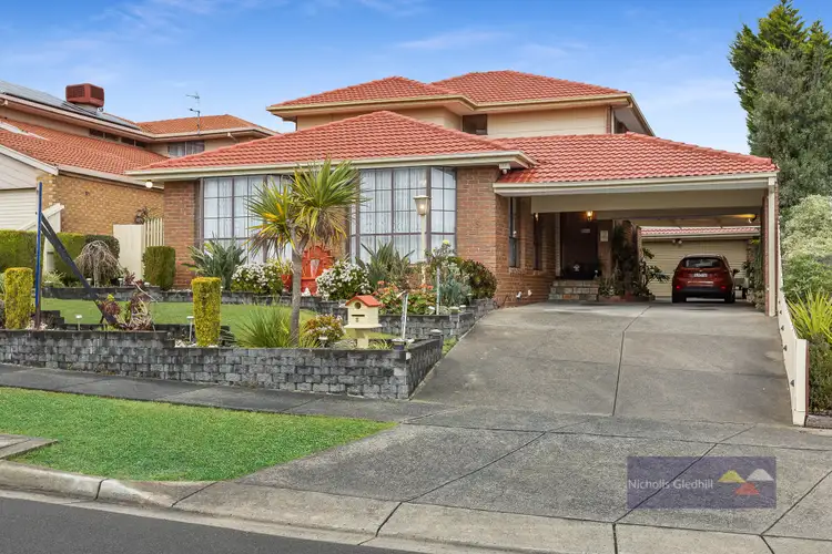 Main view of Homely house listing, 5 Samaher Court, Endeavour Hills VIC 3802