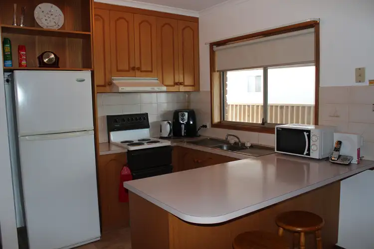 Fifth view of Homely house listing, 2/1 Nulty Drive, Robinvale VIC 3549