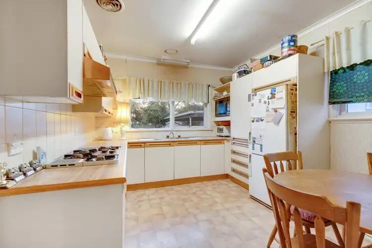 Sixth view of Homely house listing, 6 Mount View Court, Frankston VIC 3199