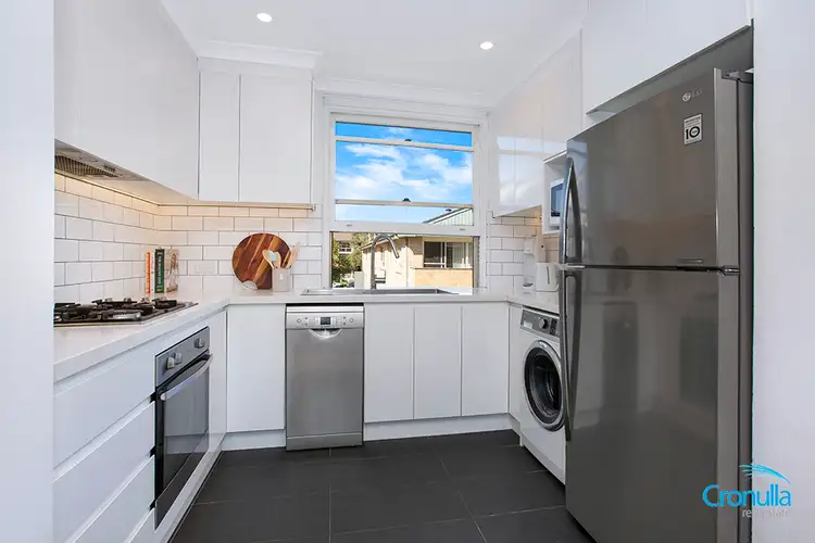 Fifth view of Homely apartment listing, 8/1 Giddings Avenue, Cronulla NSW 2230