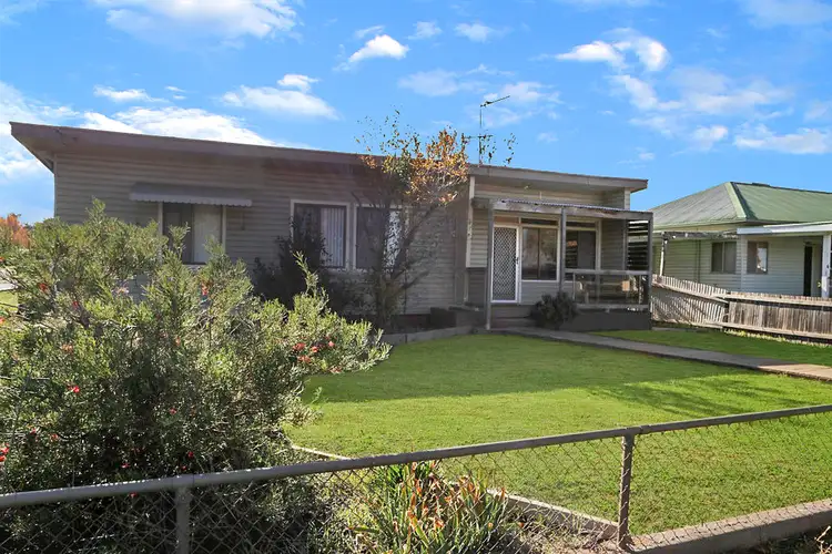 71 Hurley Street, Cootamundra NSW 2590