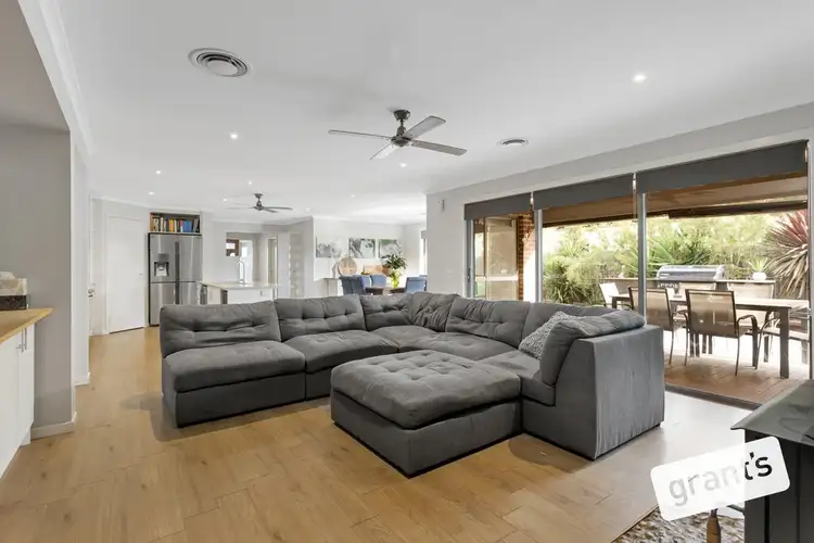 Sixth view of Homely house listing, 20 Milla Way, Koo Wee Rup VIC 3981