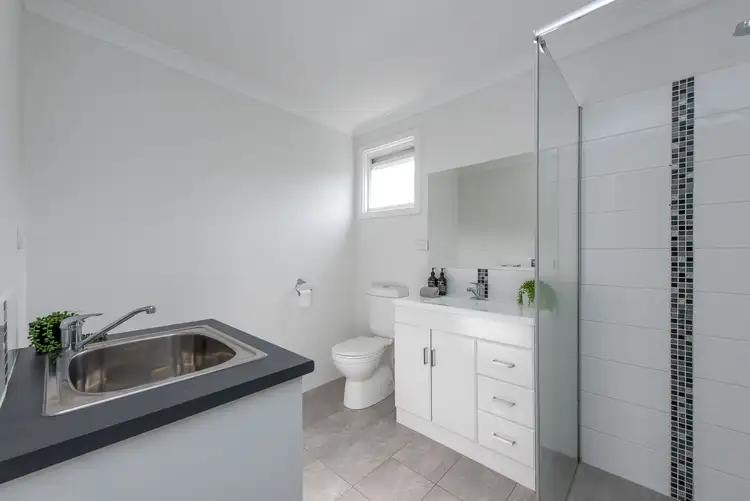 Fifth view of Homely house listing, 2 Caprice Place, Heathridge WA 6027