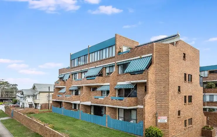 Second view of Homely unit listing, 16/88 Eagle Terrace, Sandgate QLD 4017