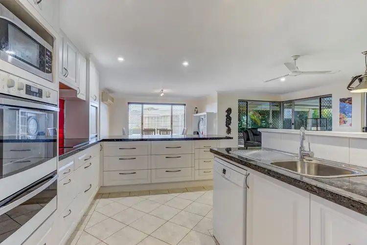 Sixth view of Homely house listing, 20 Holtzman Place, Carey Park WA 6230