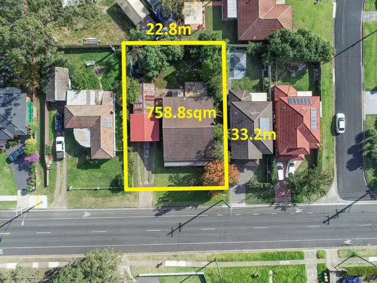 15A Macquarie Avenue, Leumeah NSW 2560