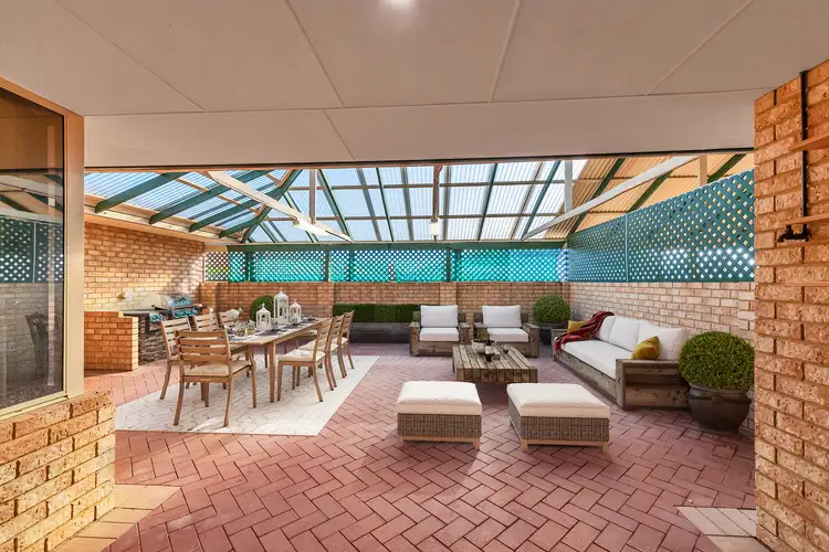 11 Sylvan Court, Singleton WA 6175