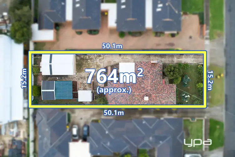 210 Biggs Street, St Albans VIC 3021