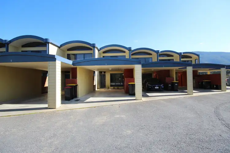 Second view of Homely house listing, 4/15-17 Clematis Drive, Halls Gap VIC 3381
